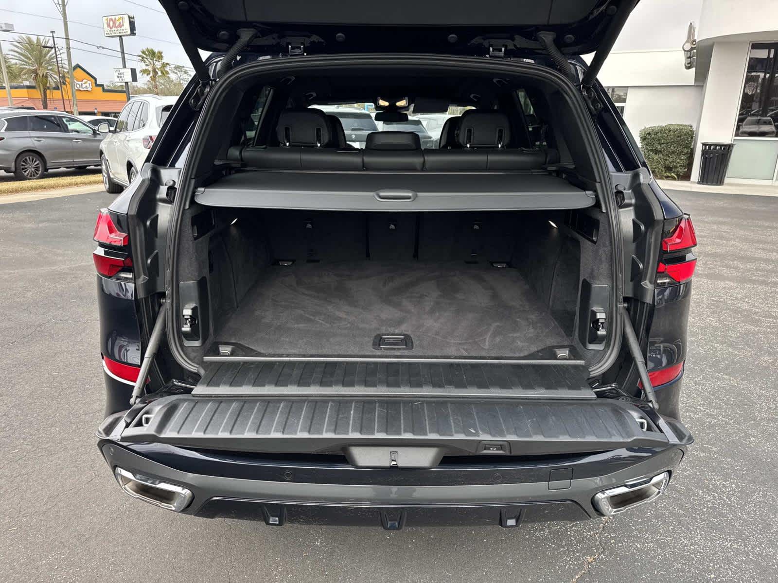 2025 BMW X5 xDrive40i xDrive40i