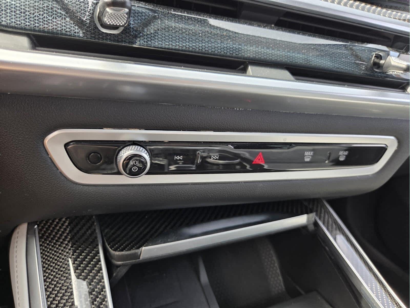 2025 BMW X5 xDrive40i xDrive40i
