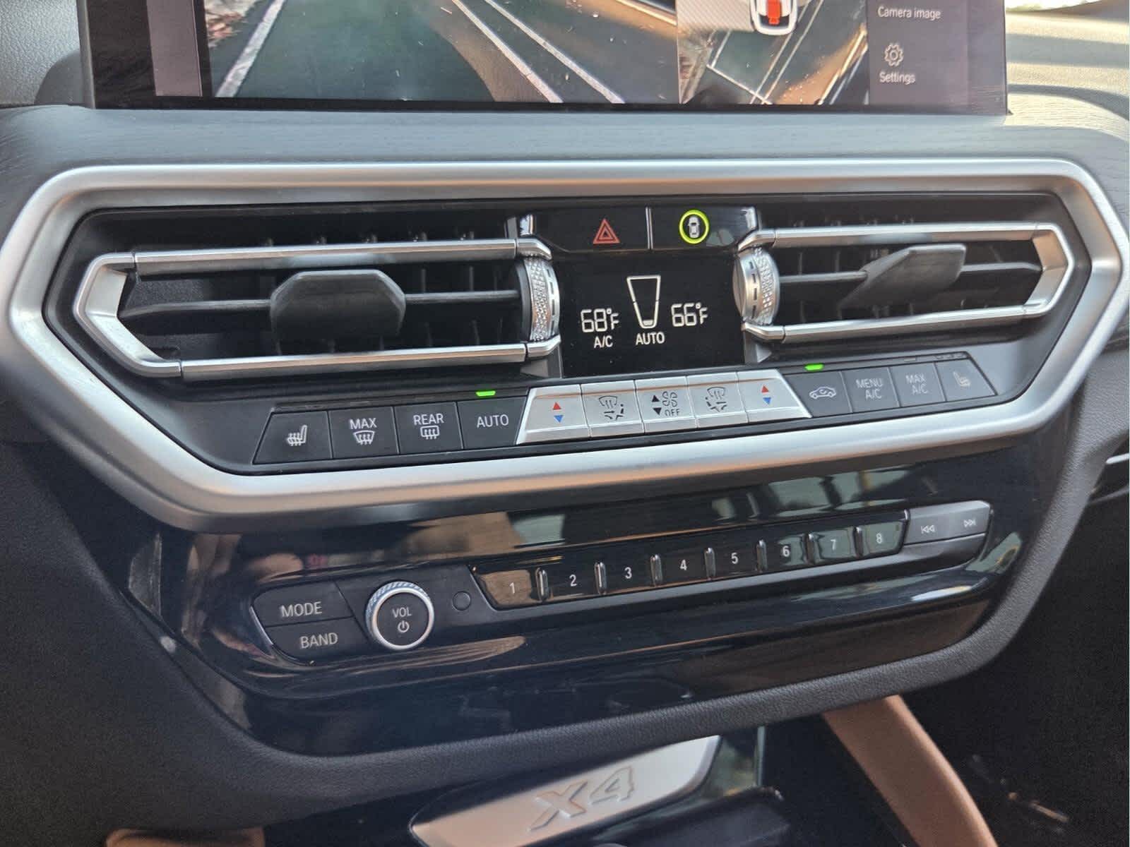 2025 BMW X4 xDrive30i xDrive30i