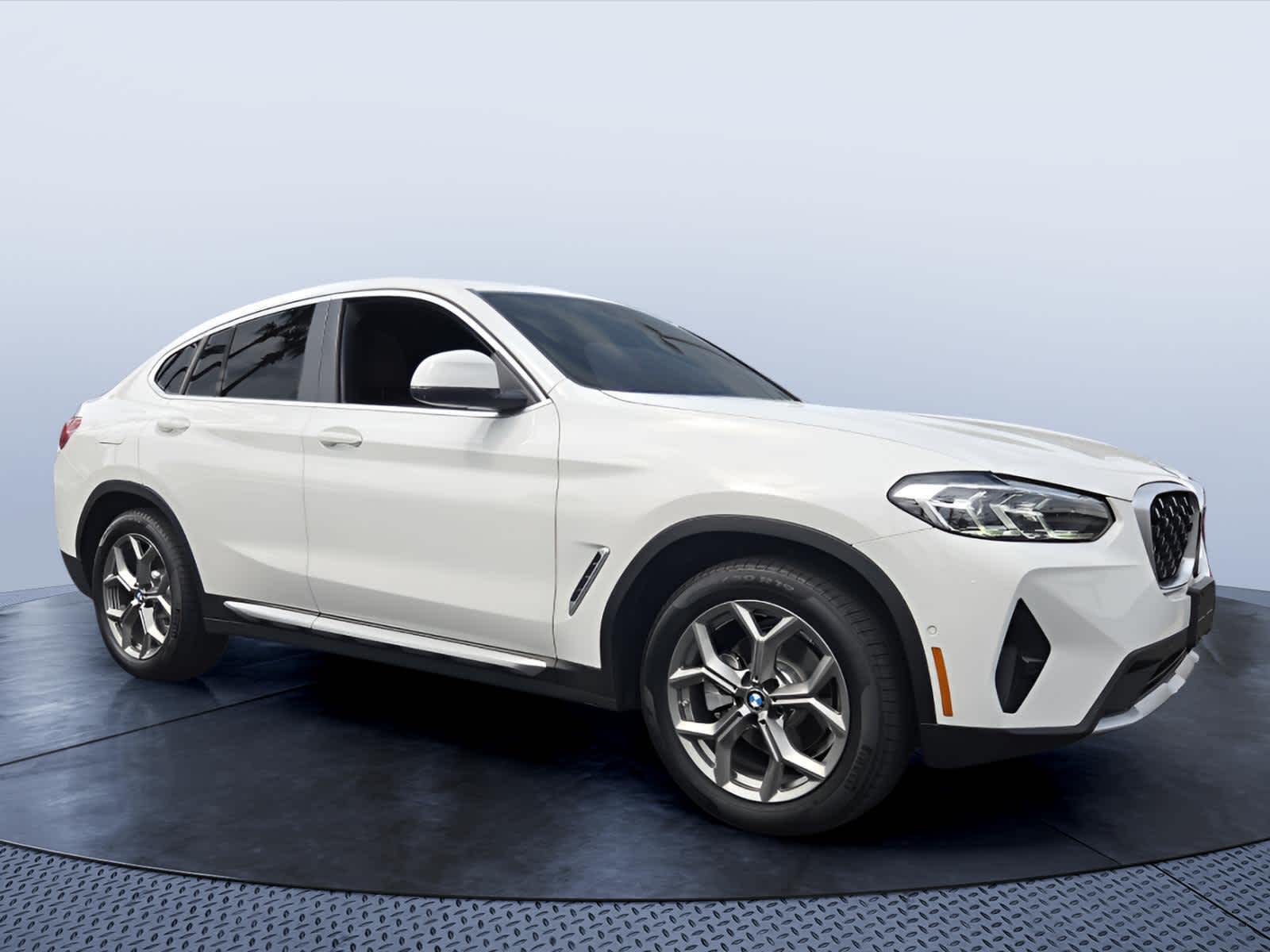 2025 BMW X4 xDrive30i xDrive30i