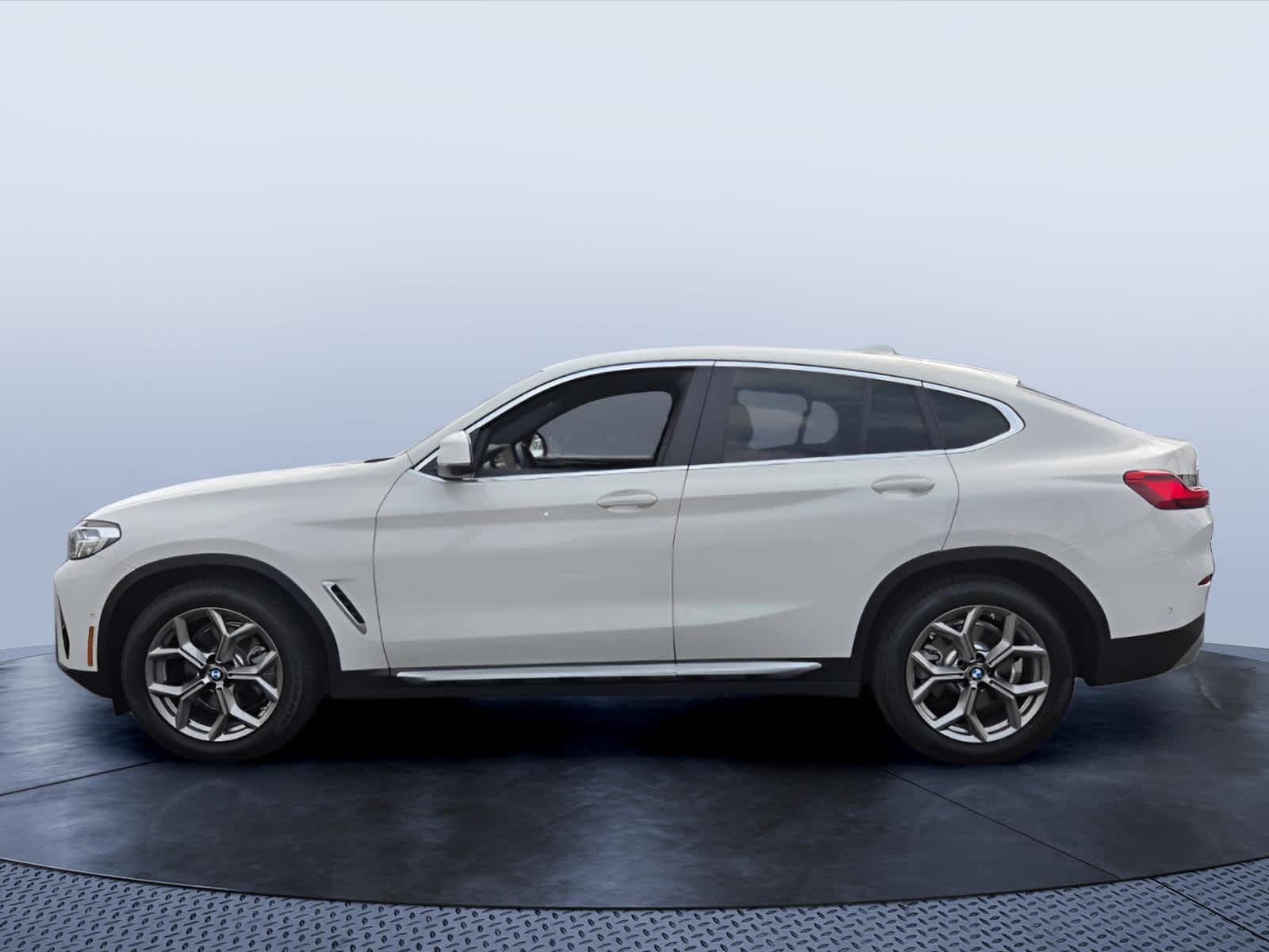 2025 BMW X4 xDrive30i xDrive30i