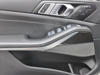 2025 BMW X7 M60i M60i