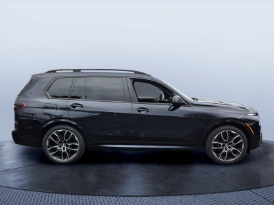 2025 BMW X7 M60i M60i