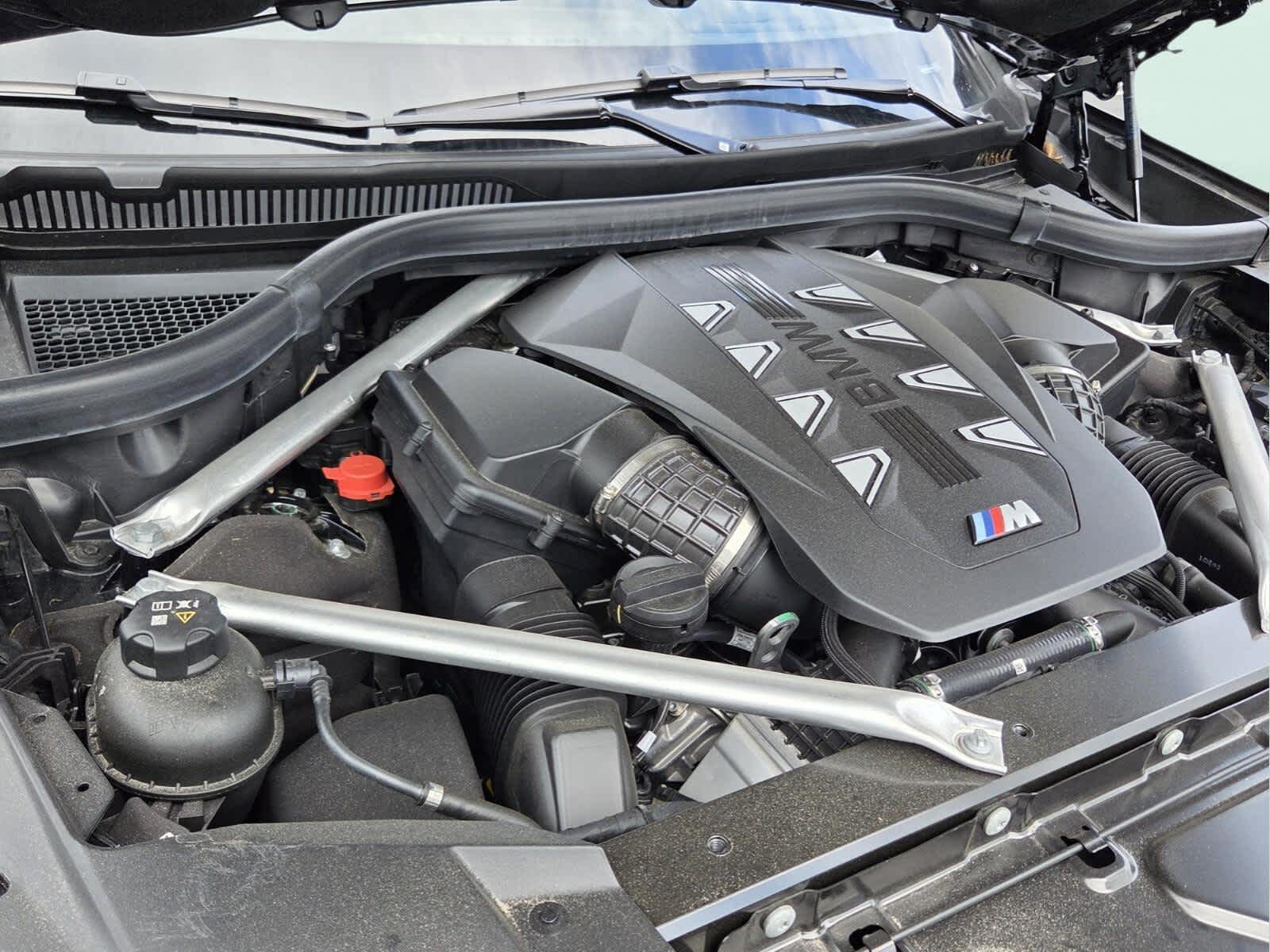 2025 BMW X7 M60i M60i