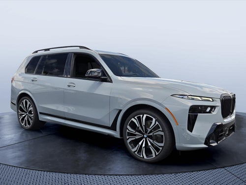 2027 BMW X7 M60i M60i