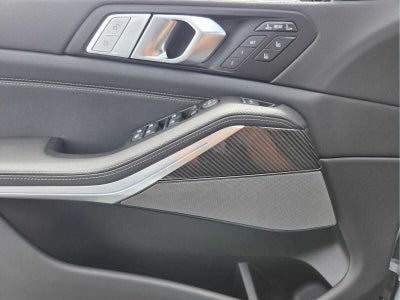 2027 BMW X7 M60i M60i