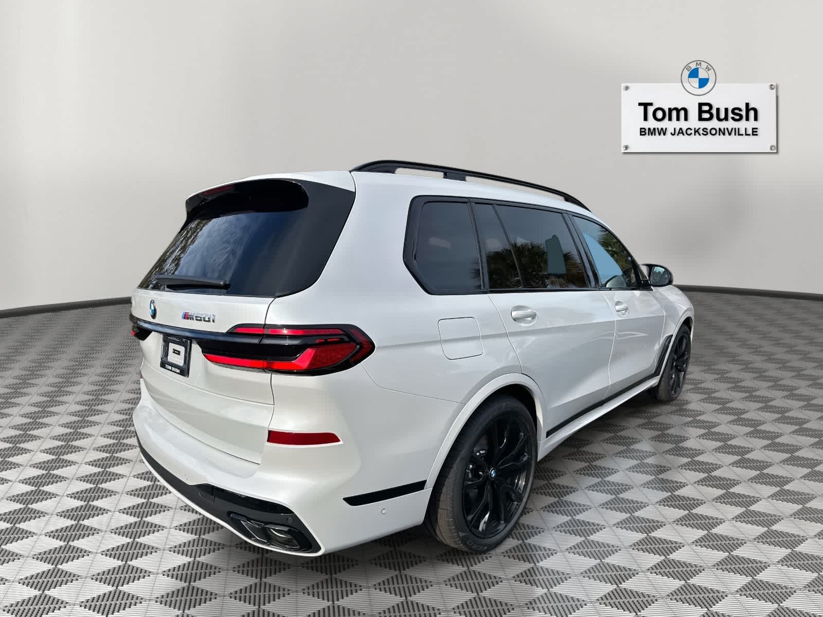 2026 BMW X7 M60i