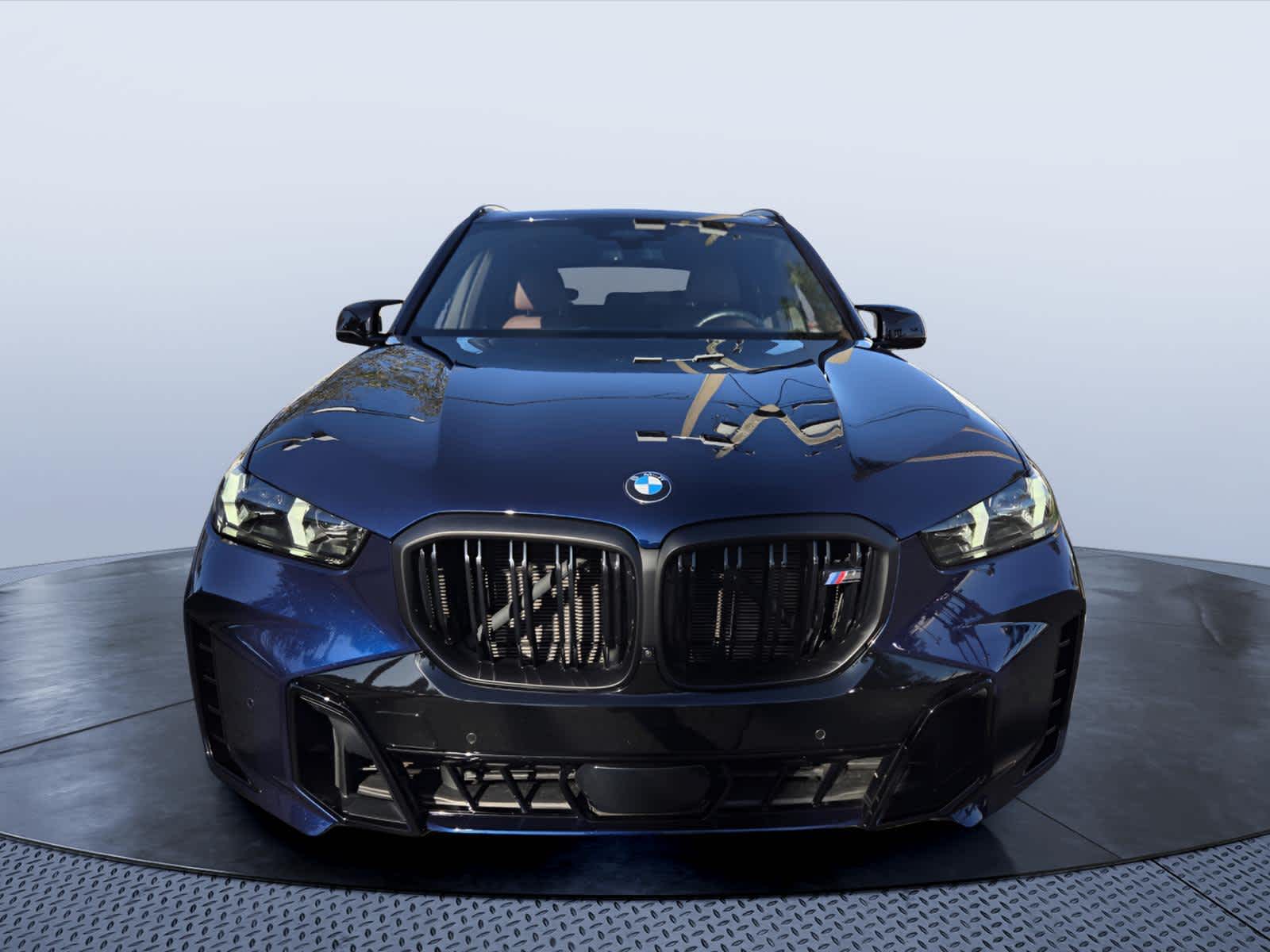 2025 BMW X5 M60i M60i