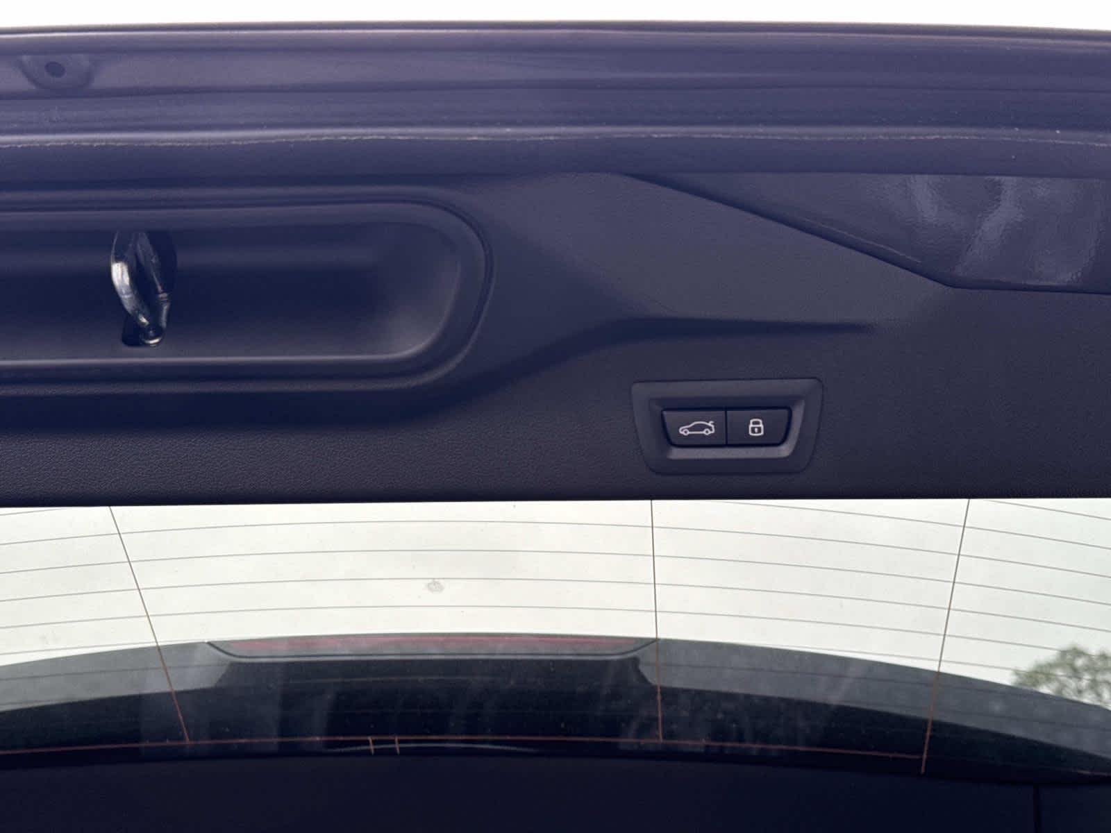 2026 BMW X5 M60i M60i