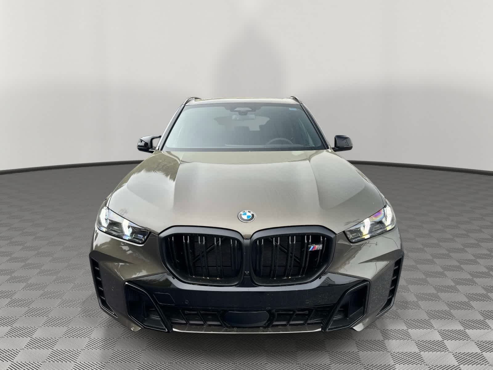2026 BMW X5 M60i M60i