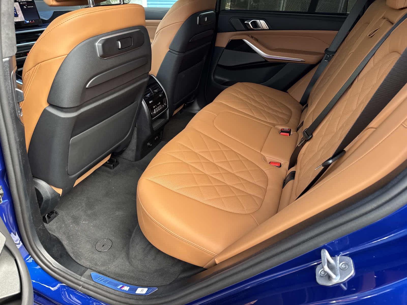 2026 BMW X5 M60i M60i