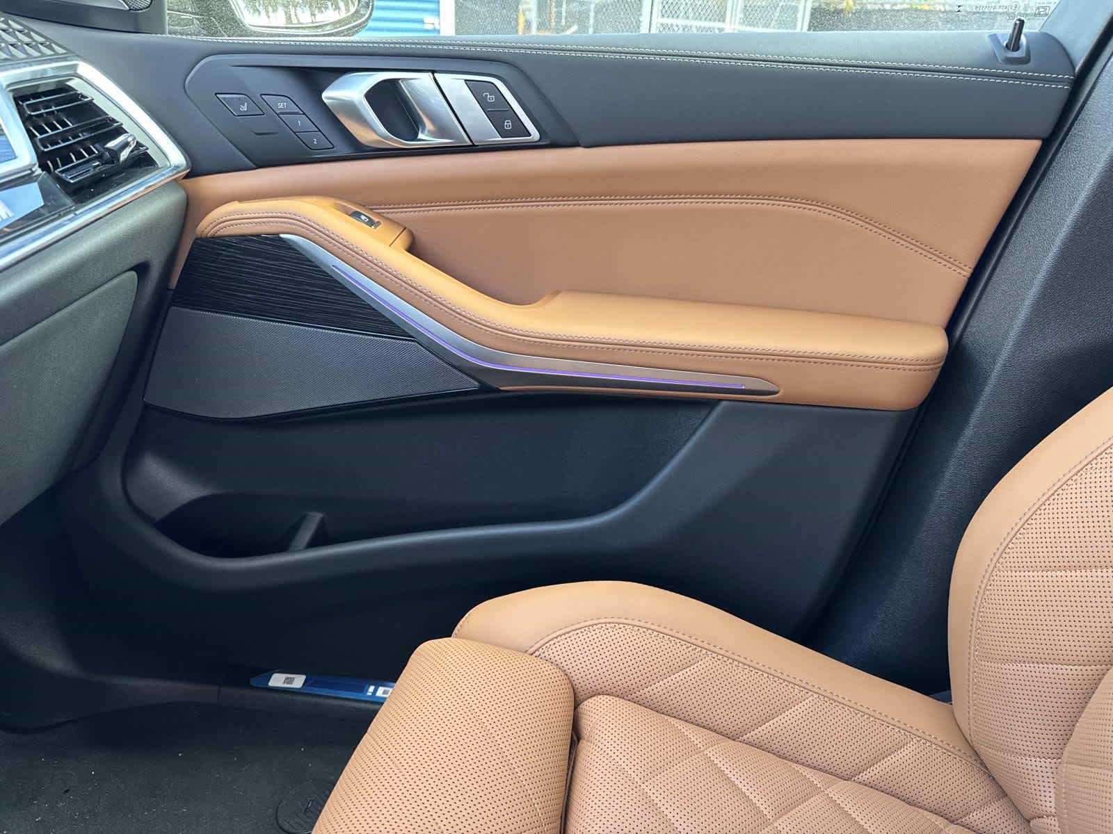 2026 BMW X5 M60i M60i