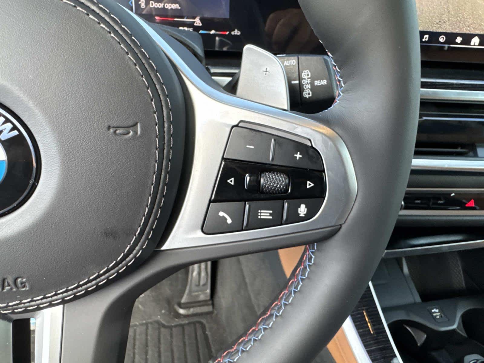 2026 BMW X5 M60i M60i