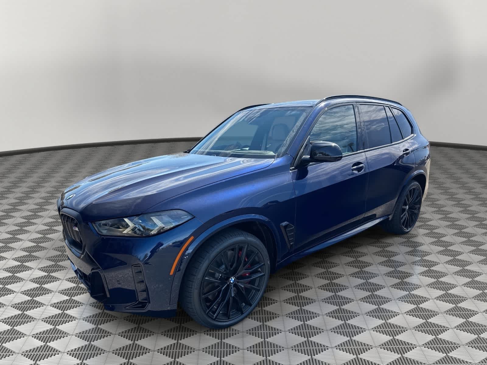 2026 BMW X5 M60i M60i