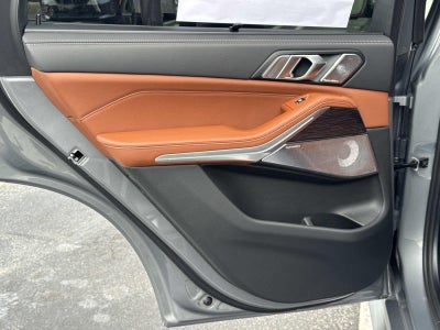 2026 BMW X5 M60i M60i