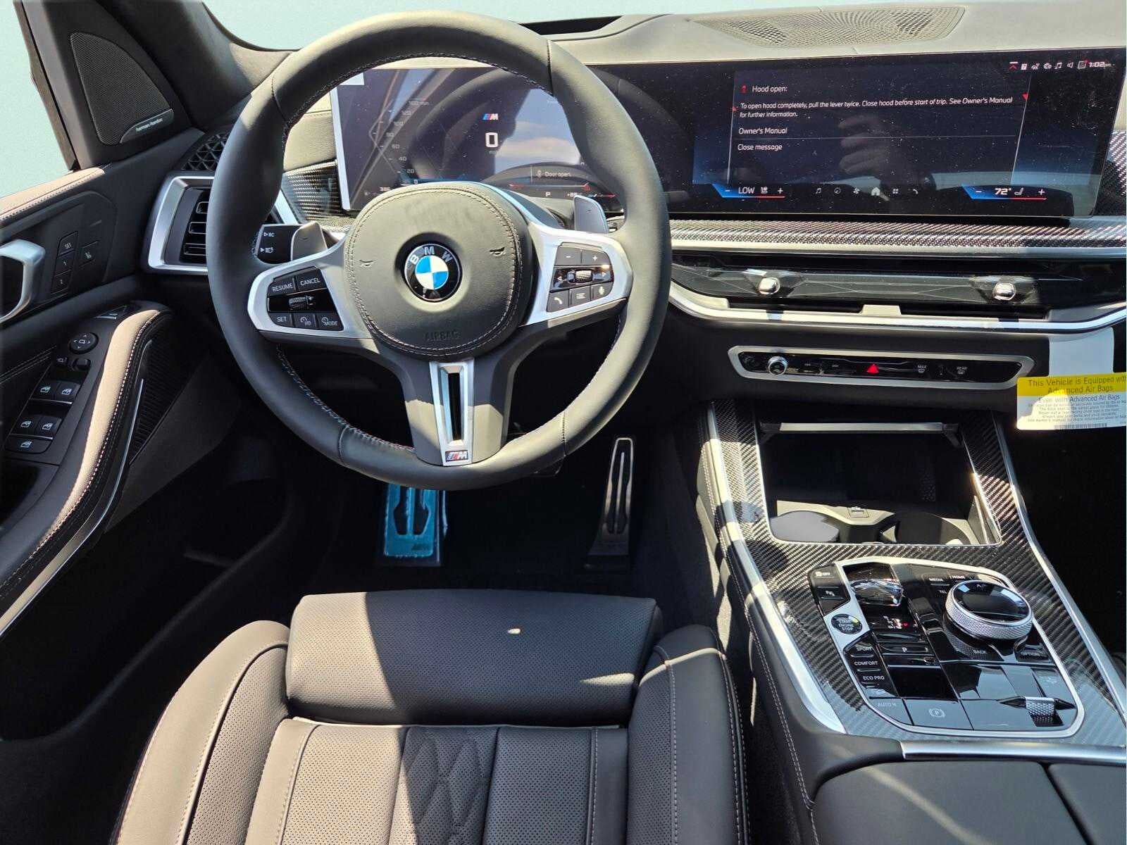 2026 BMW X5 M60i M60i