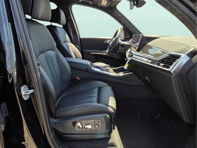 2026 BMW X5 M60i M60i