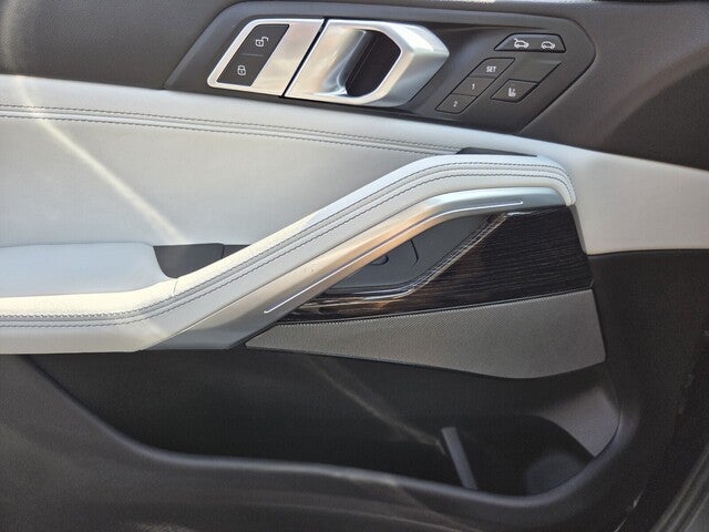 2026 BMW X6 xDrive40i xDrive40i
