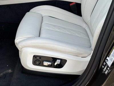 2026 BMW X6 xDrive40i xDrive40i