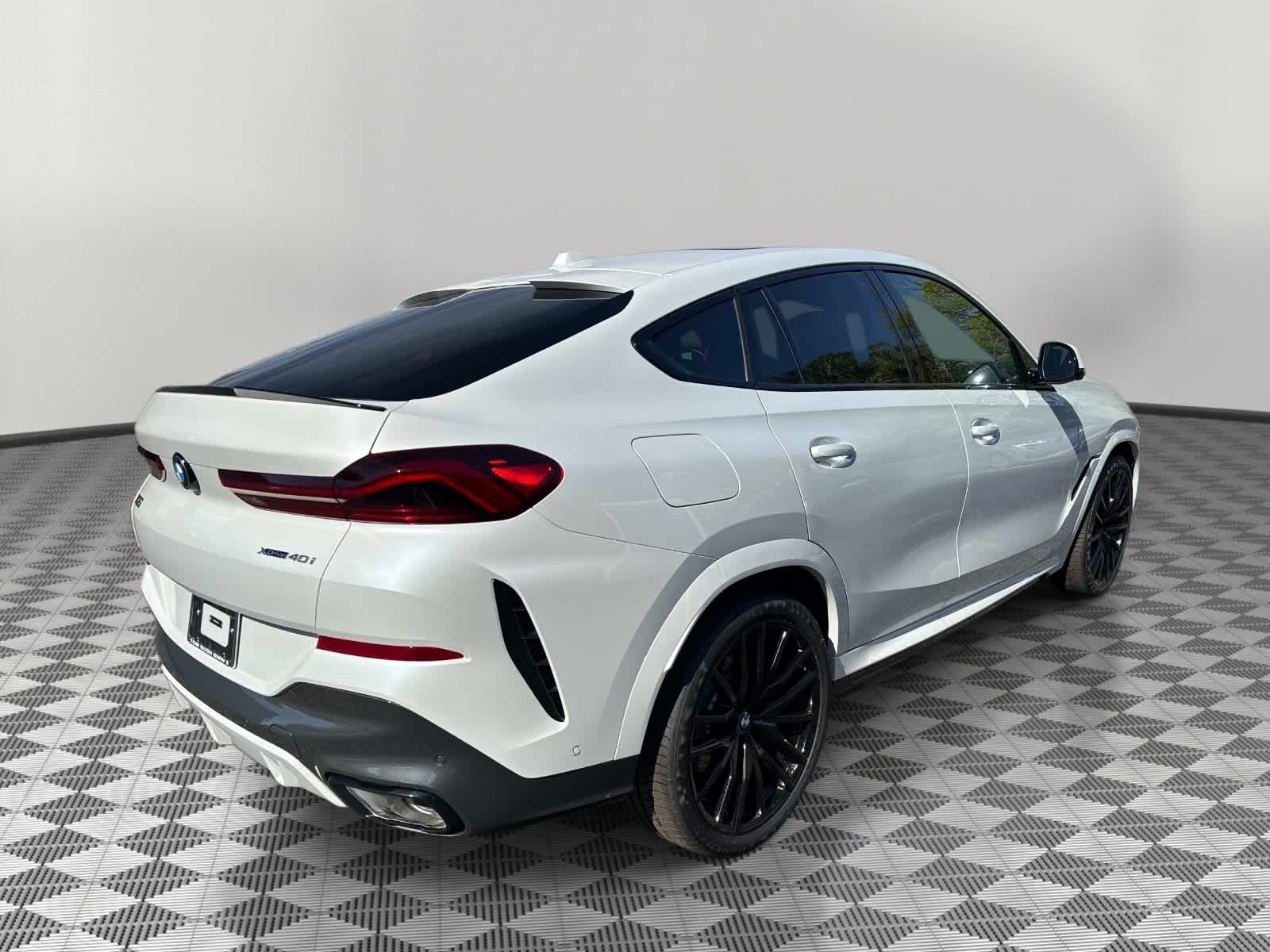 2026 BMW X6 xDrive40i xDrive40i