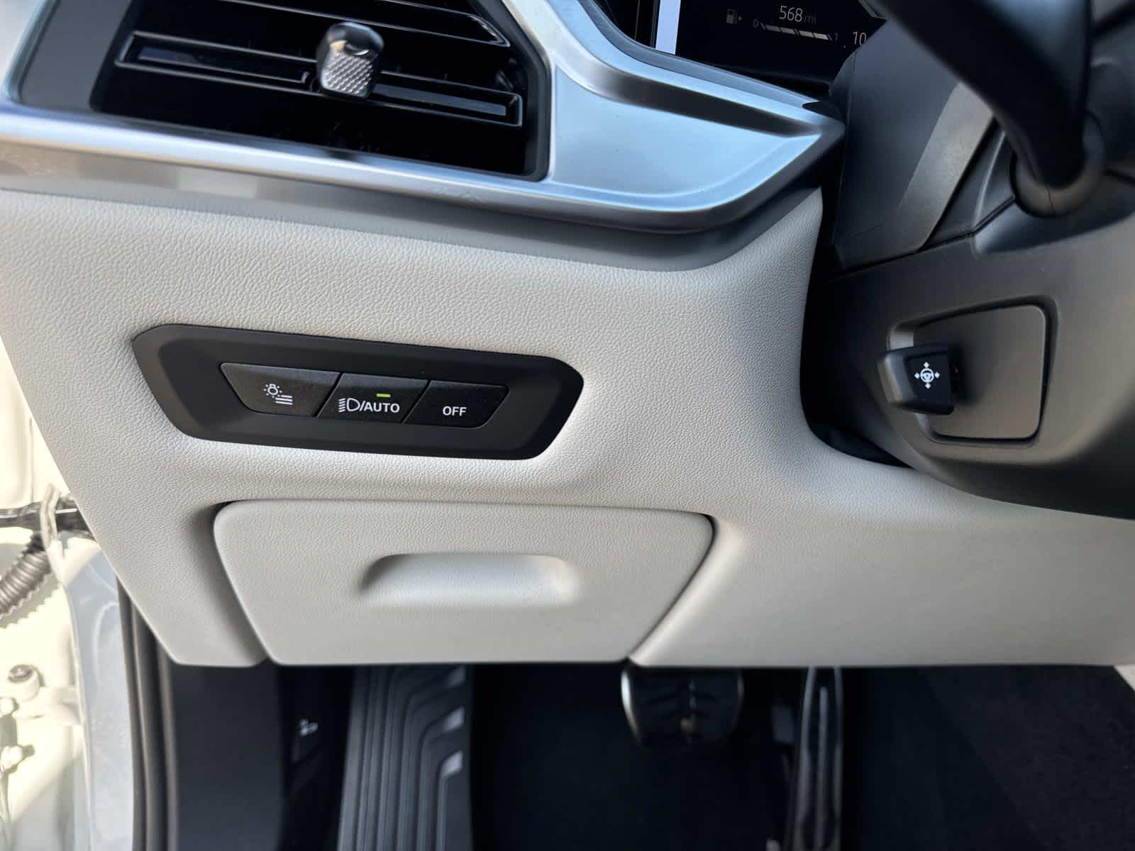 2026 BMW X6 xDrive40i xDrive40i