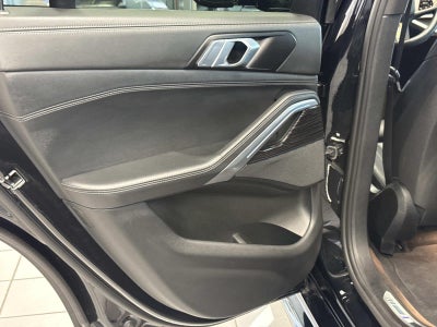 2025 BMW X6 xDrive40i