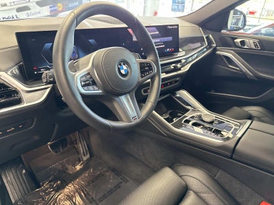 2025 BMW X6 xDrive40i