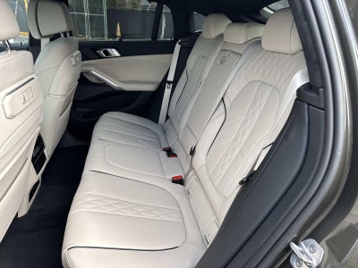 2026 BMW X6 xDrive40i