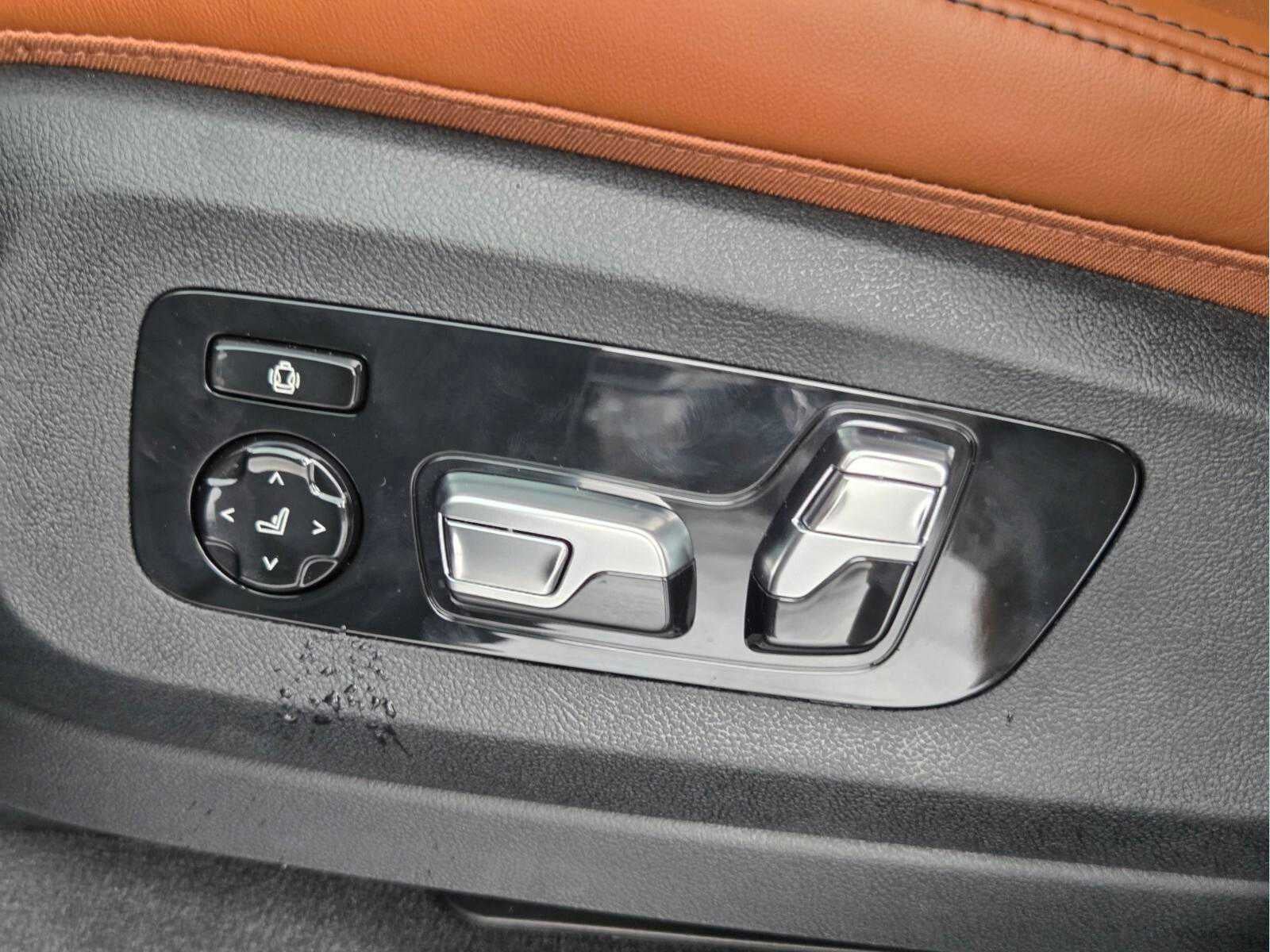2026 BMW ALPINA XB7 ALPINA XB7