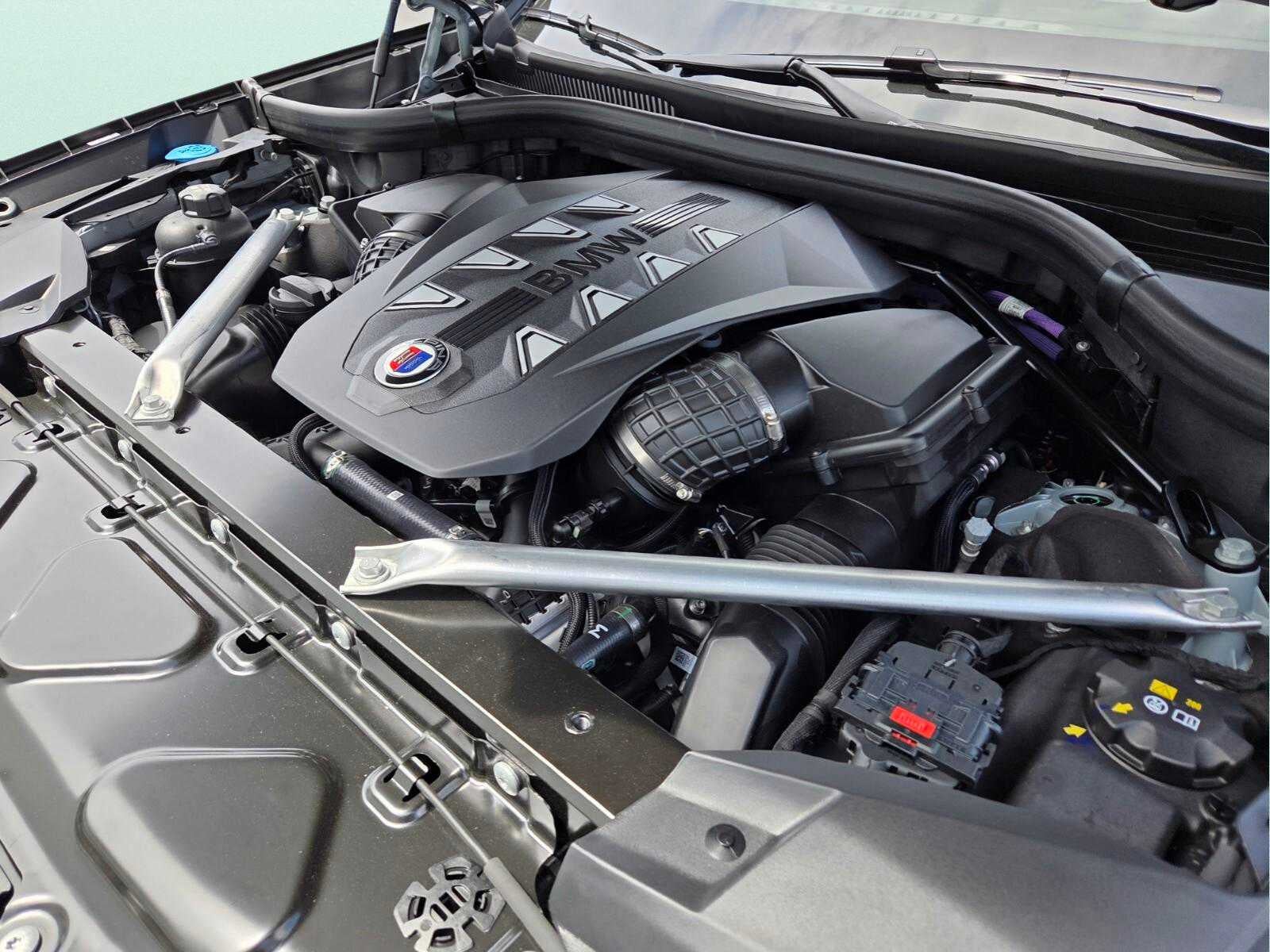 2026 BMW ALPINA XB7 ALPINA XB7