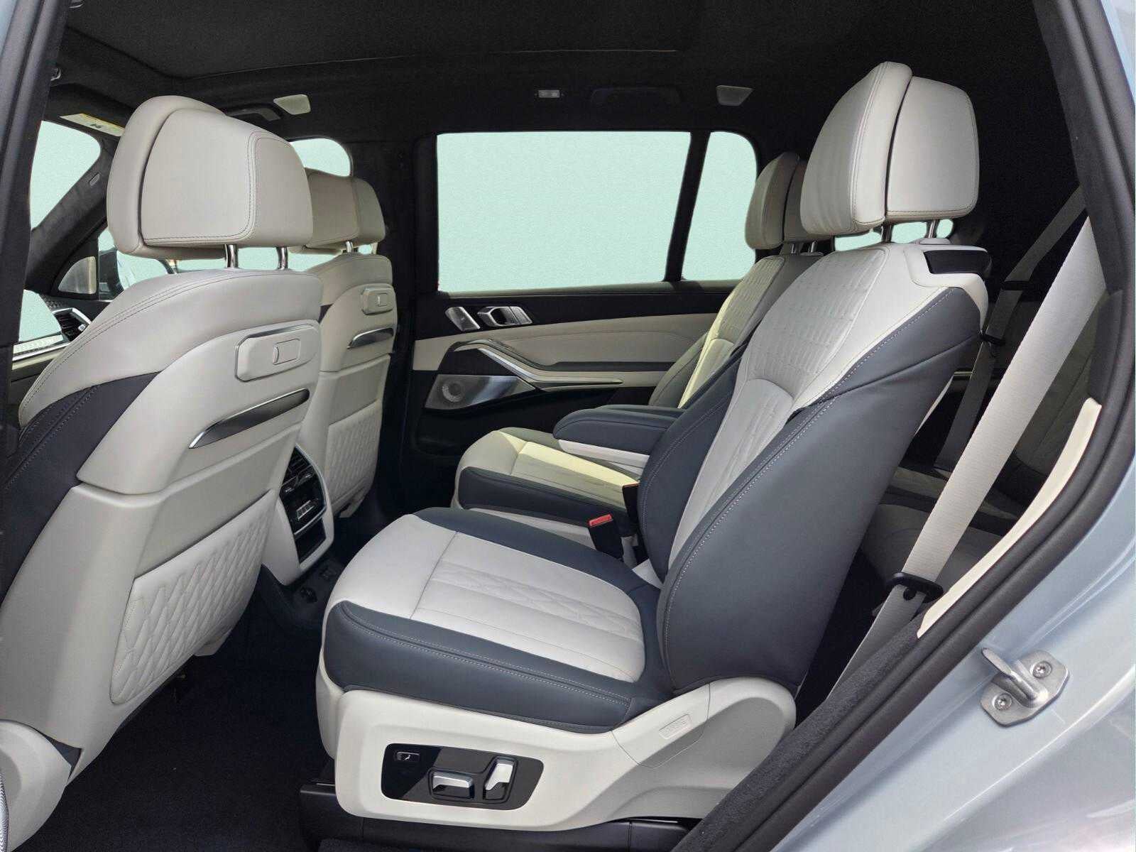 2026 BMW ALPINA XB7 ALPINA XB7