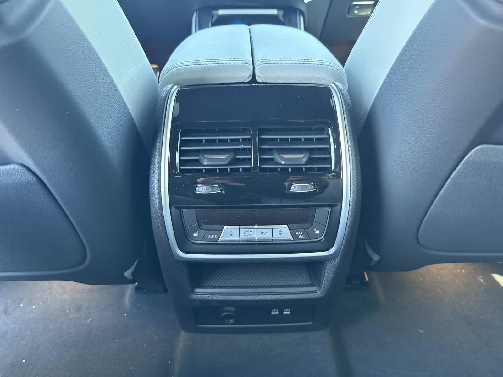 2026 BMW X5 xDrive50e xDrive50e