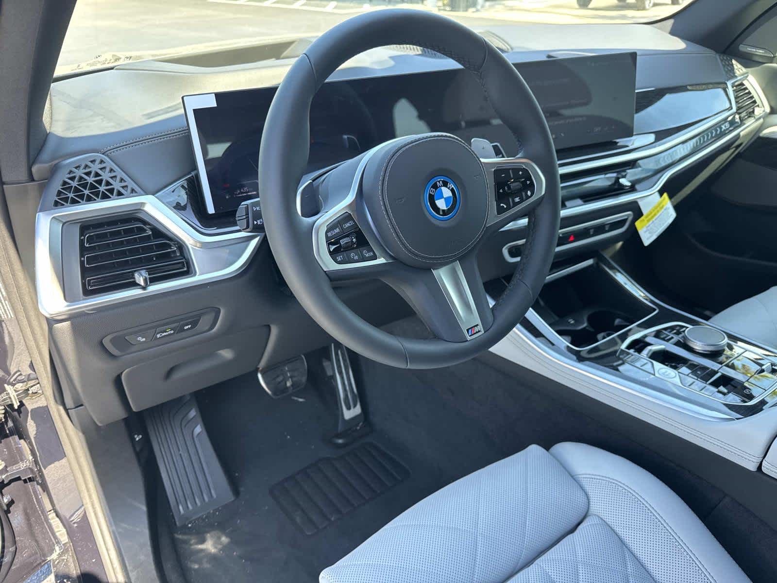 2026 BMW X5 xDrive50e xDrive50e