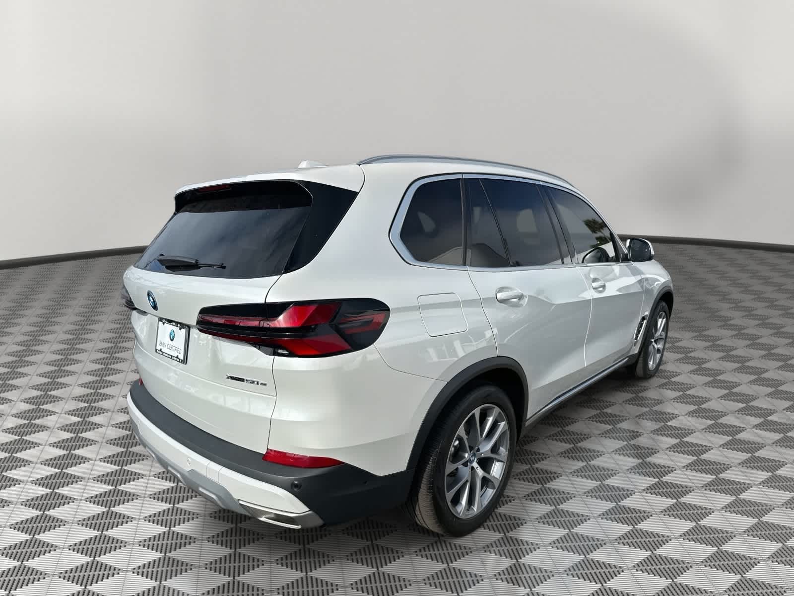 2025 BMW X5 xDrive50e
