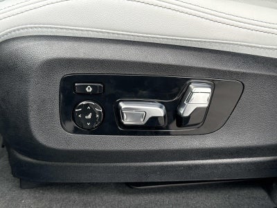 2026 BMW X5 xDrive50e xDrive50e