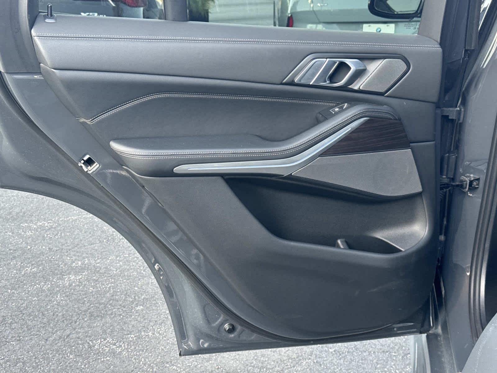 2026 BMW X5 xDrive50e xDrive50e