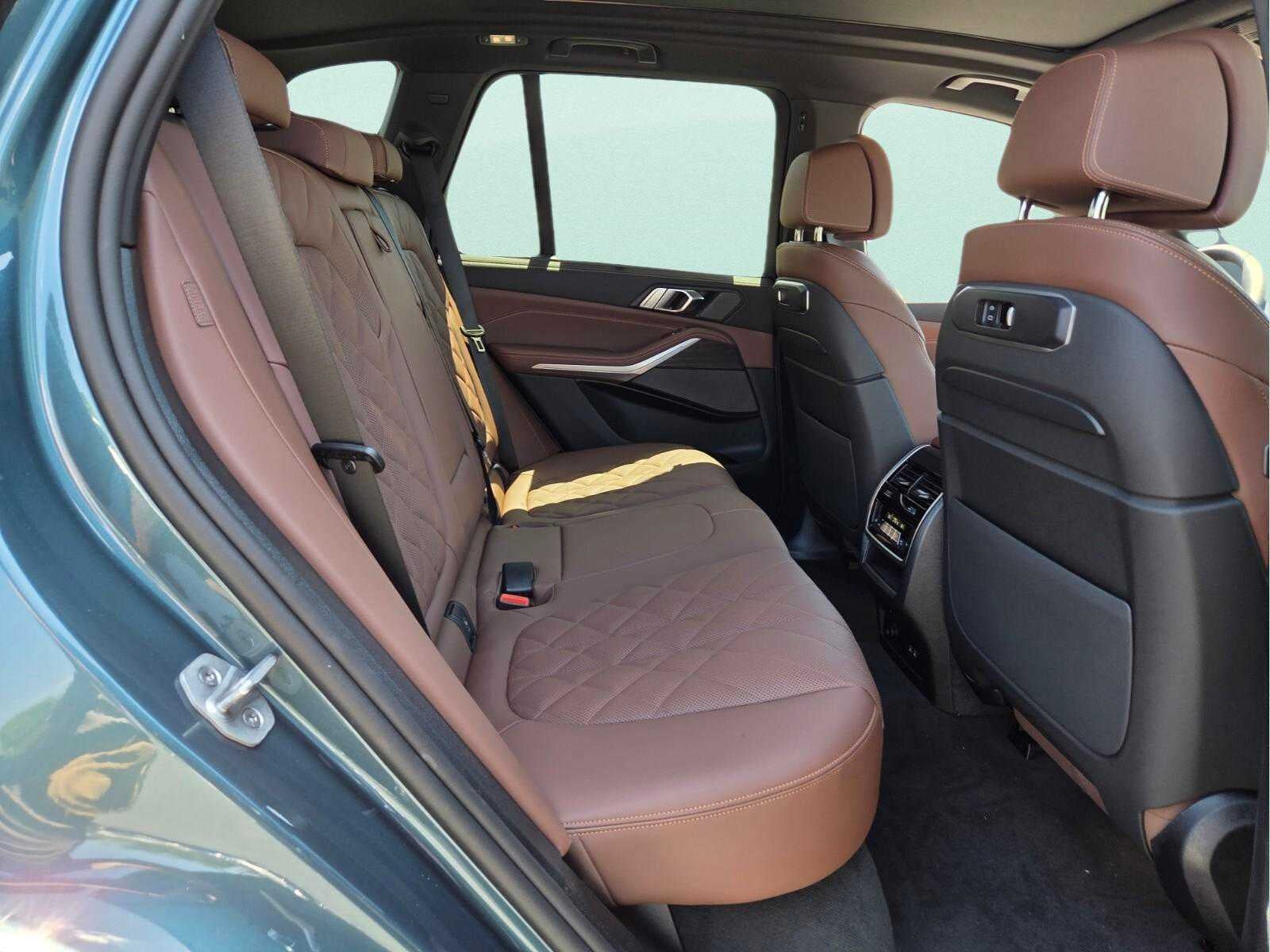 2026 BMW X5 xDrive50e xDrive50e