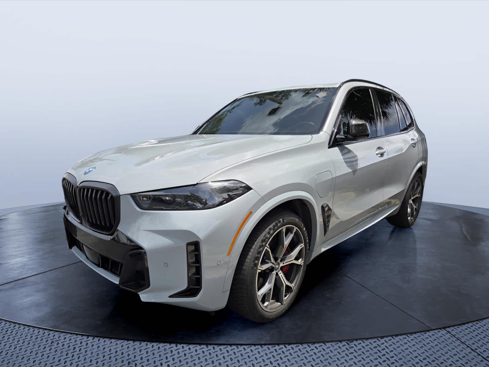 2024 BMW X5 xDrive50e xDrive50e
