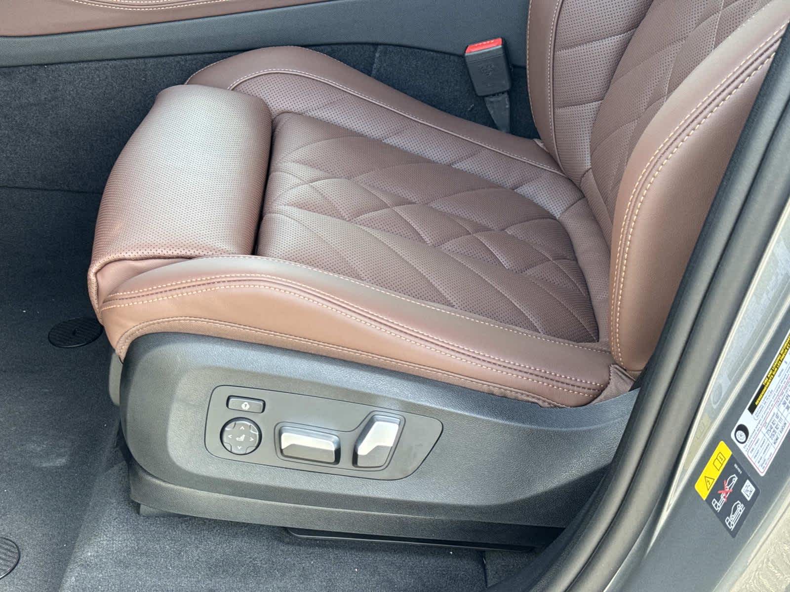 2026 BMW X5 xDrive50e xDrive50e