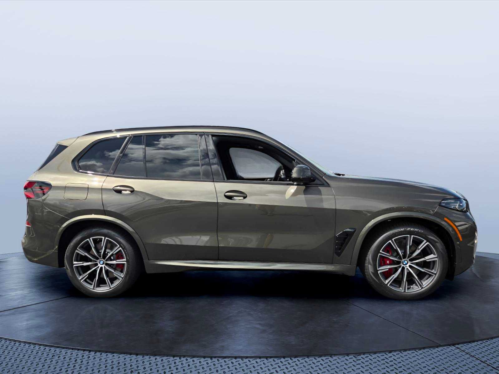 2026 BMW X5 xDrive50e xDrive50e