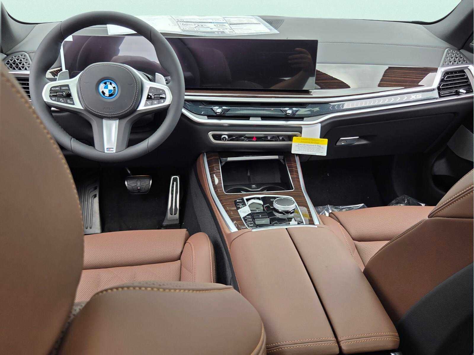 2026 BMW X5 xDrive50e xDrive50e