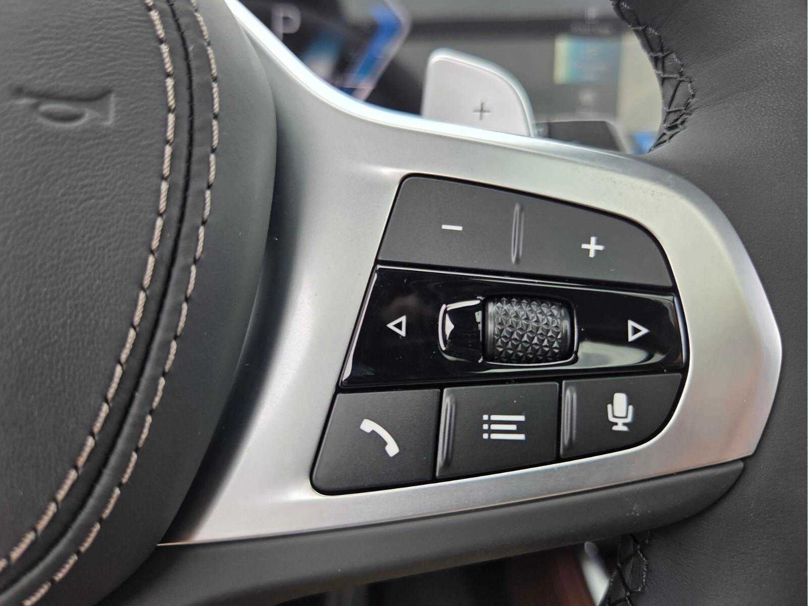 2026 BMW X5 xDrive50e xDrive50e