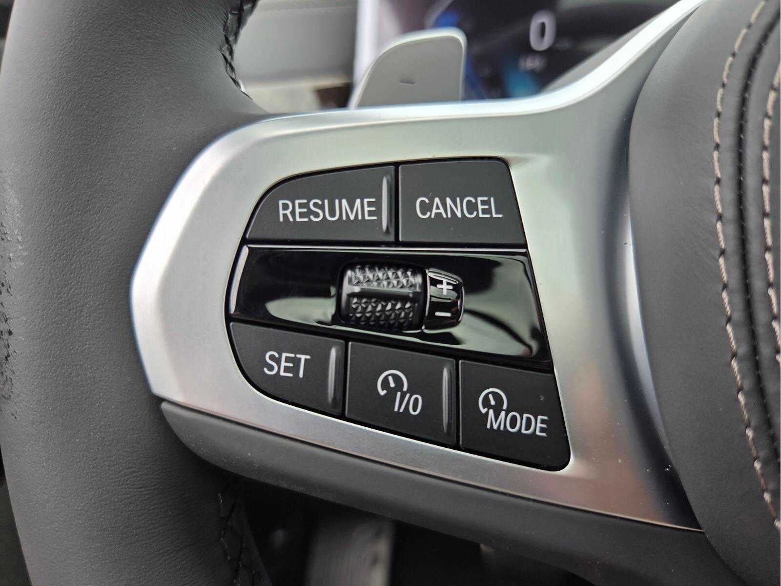 2026 BMW X5 xDrive50e xDrive50e