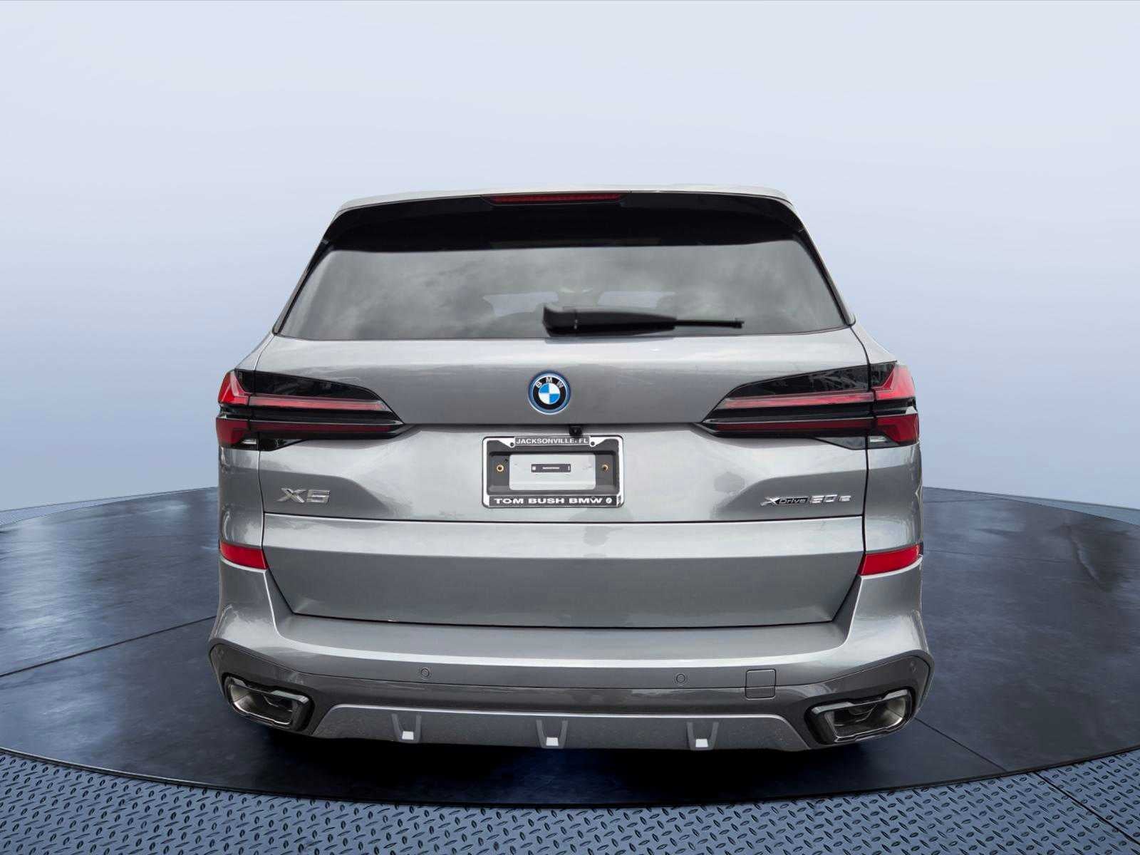 2026 BMW X5 xDrive50e xDrive50e