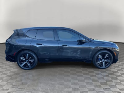 2025 BMW iX xDrive50