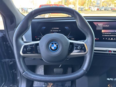 2025 BMW iX xDrive50