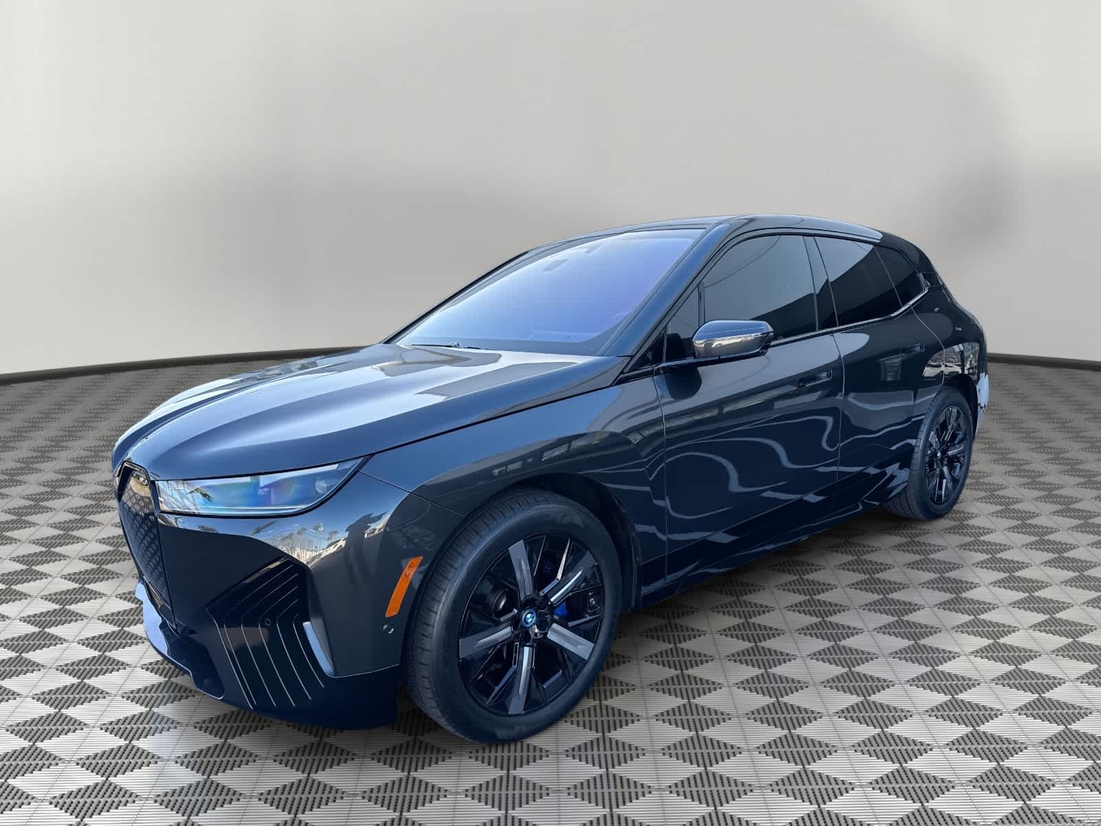 2025 BMW iX xDrive50