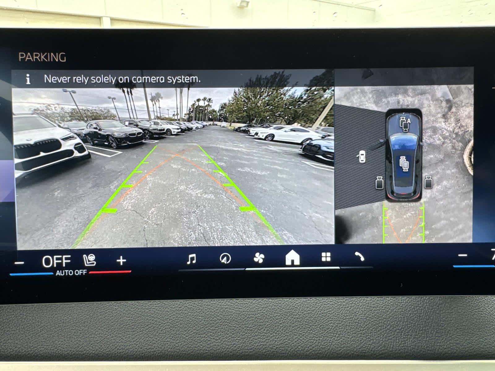 2025 BMW iX xDrive50