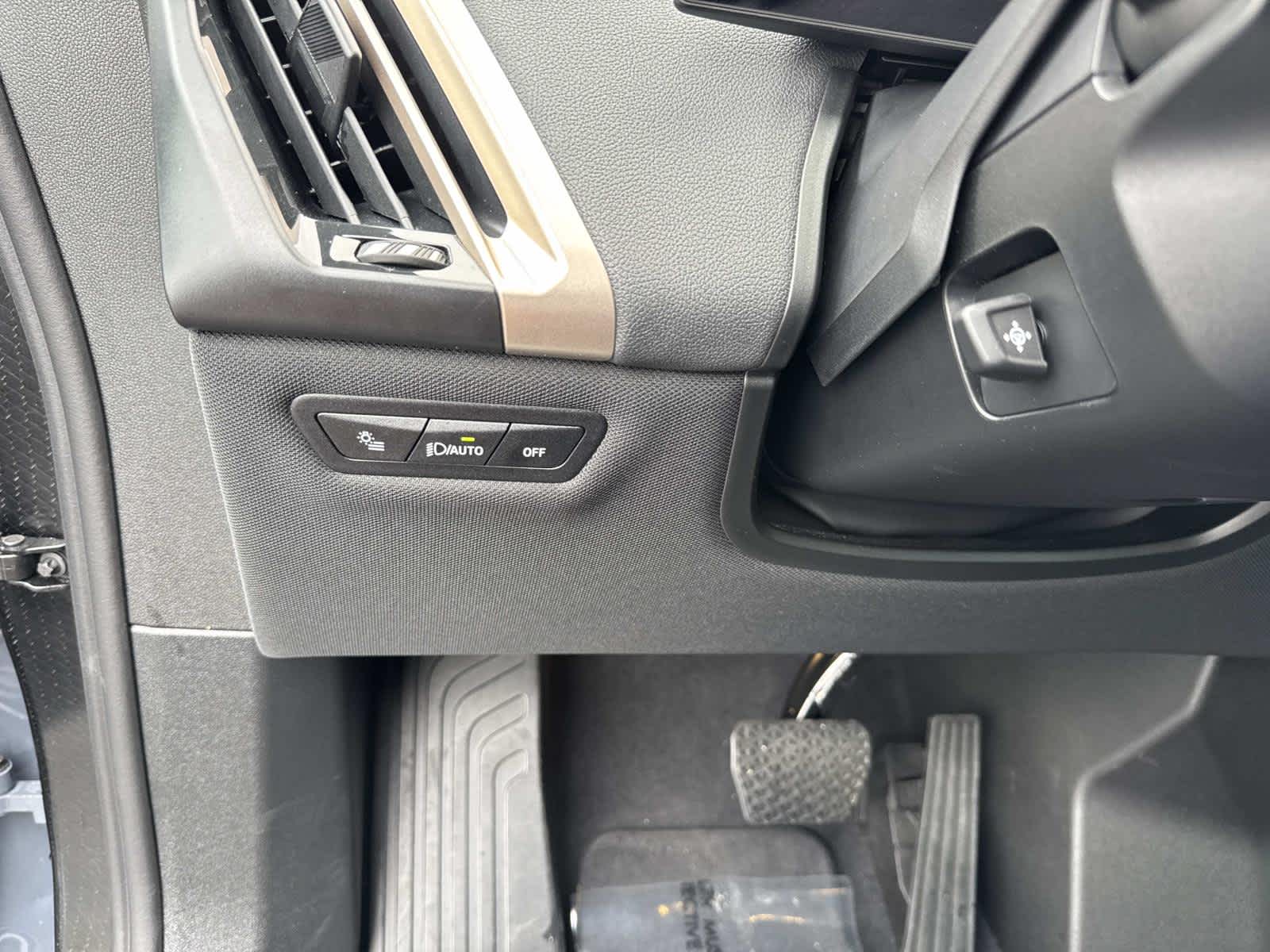 2025 BMW iX xDrive50