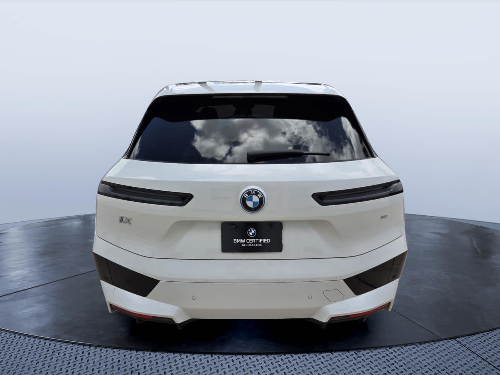 2024 BMW iX xDrive50 xDrive50